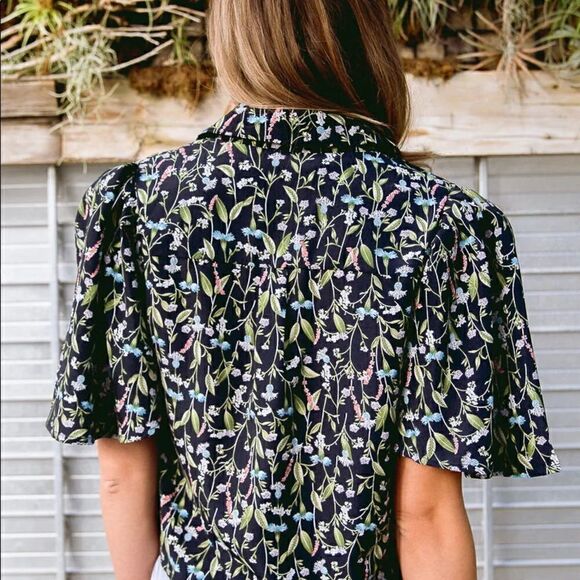 Brand New Andree By Unit Womens Day Lily Button Up Blouse Size Medium - Picture 6 of 6